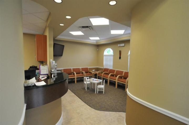 dr erin taylor  cape coral office  august 2011 final photos 022 large large.jpg